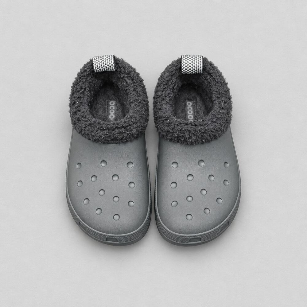 Crocs Classic Lined Shorty Clogs Black Mens 7 Womens 9 Faux Fur Winter Slippers